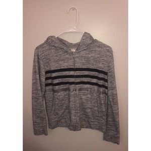 Grey gap kids sweatshirt